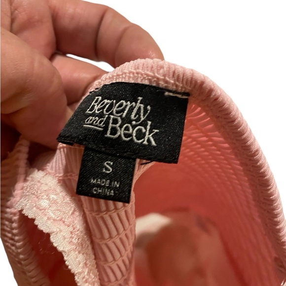 2000’s Y2k Women’s halter small by Pac sun NWT’s pink bustier smocked summer top - Picture 12 of 13